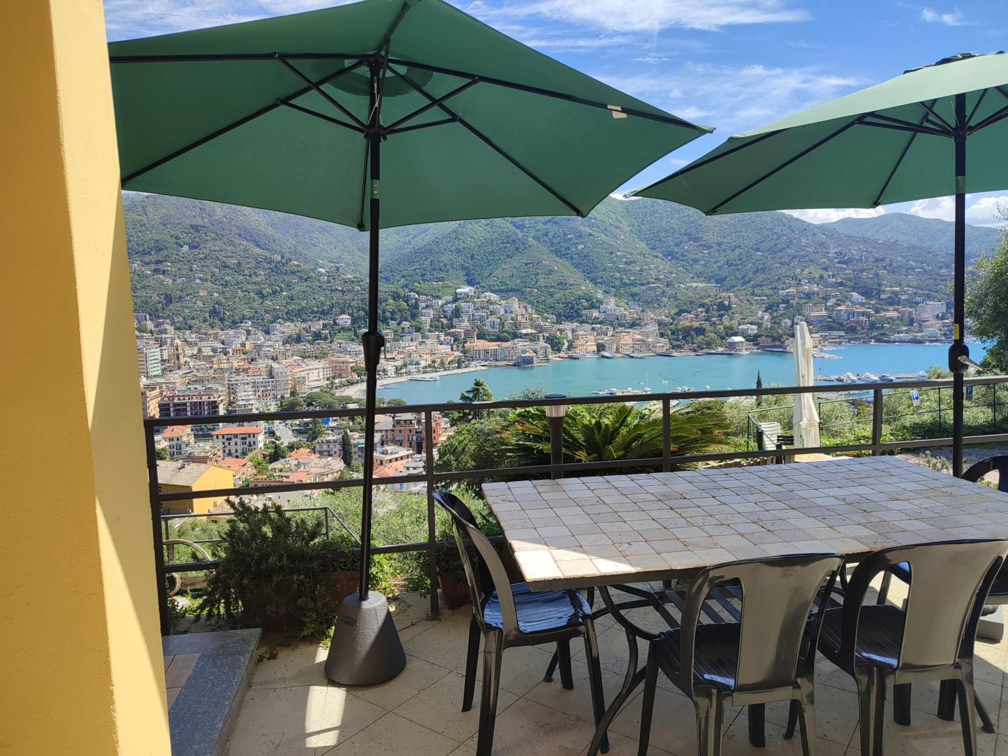 Finestra Sul Golfo Apartment Rapallo Exterior photo